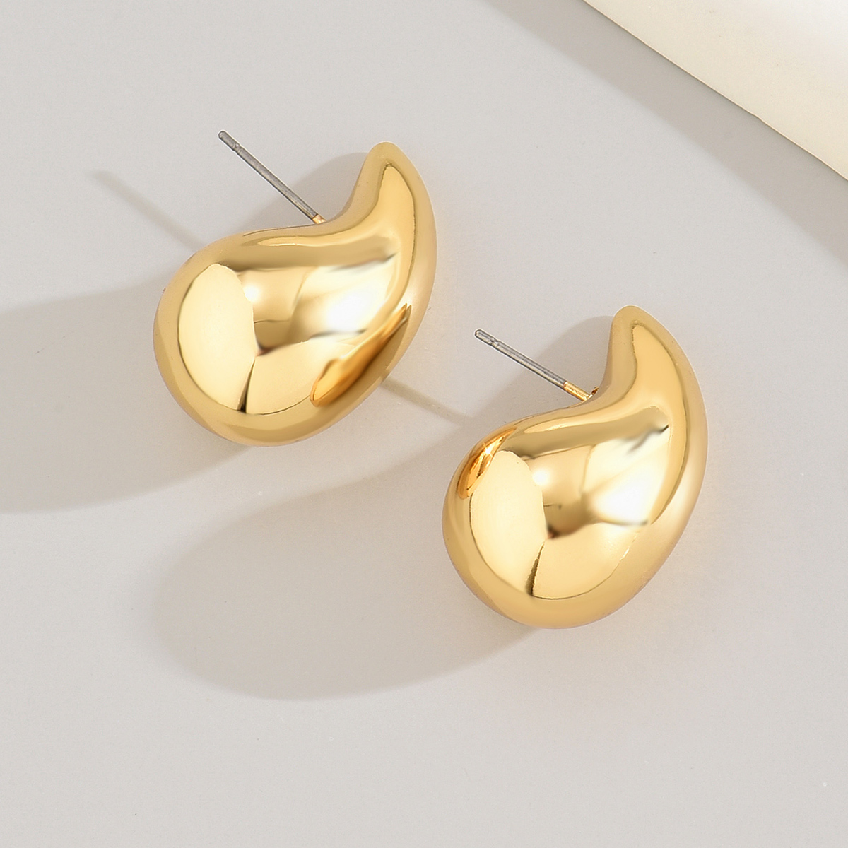 1 Pair Basic Water Droplets Plating Arylic 18k Gold Plated Ear Studs display picture 4