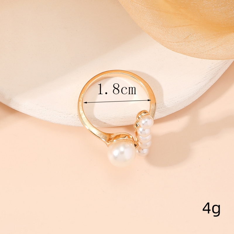 Wholesale Jewelry Elegant Pearl Alloy Gold Plated Asymmetrical Rings display picture 5