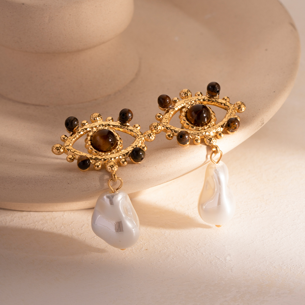 1 Pair Simple Style Devil's Eye Plating Inlay Stainless Steel Pearl 18k Gold Plated Drop Earrings display picture 3