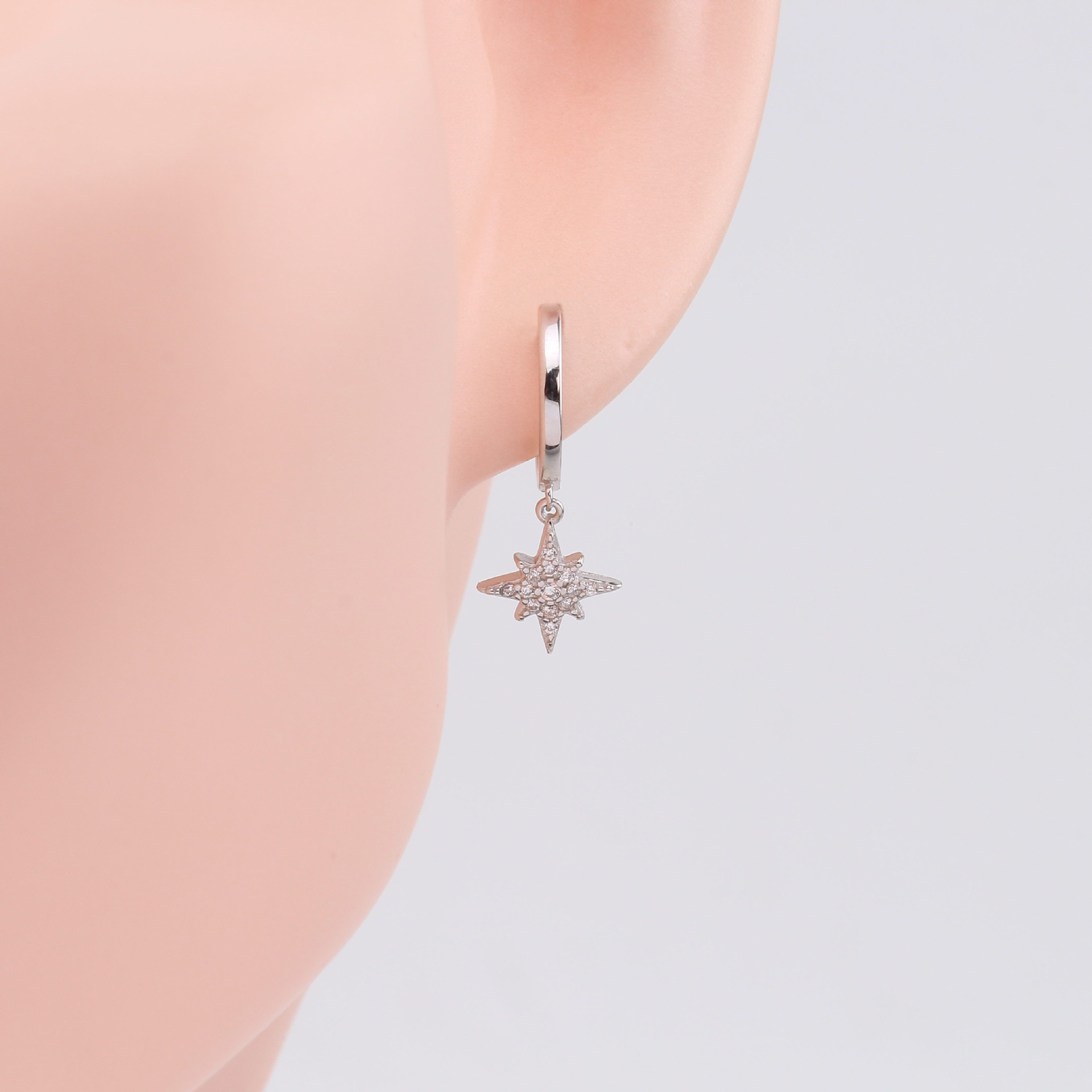 1 Pair Simple Style Shiny Star Plating Inlay Sterling Silver Zircon White Gold Plated Gold Plated Drop Earrings display picture 6