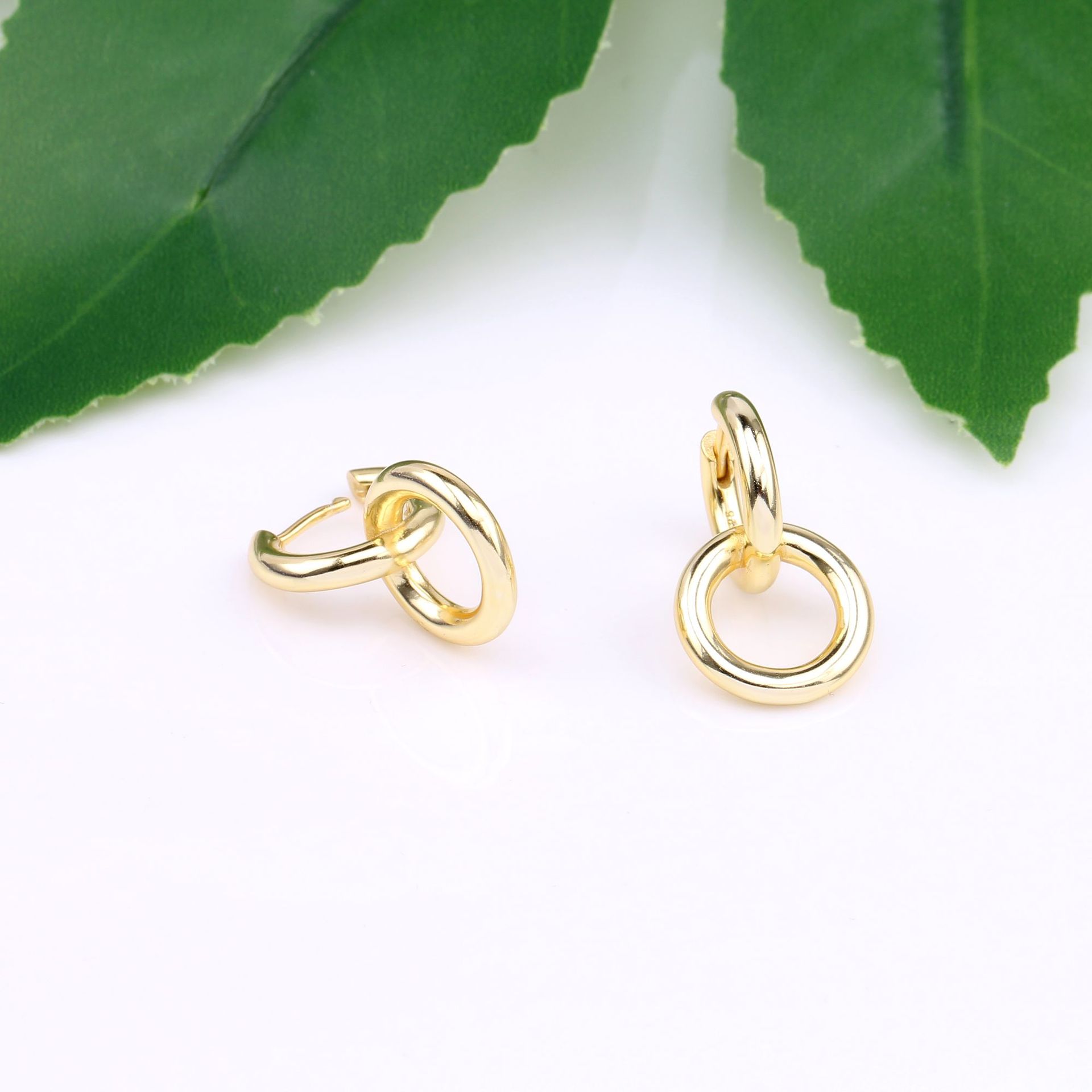 1 Pair Simple Style Circle Plating Sterling Silver White Gold Plated Gold Plated Drop Earrings display picture 11
