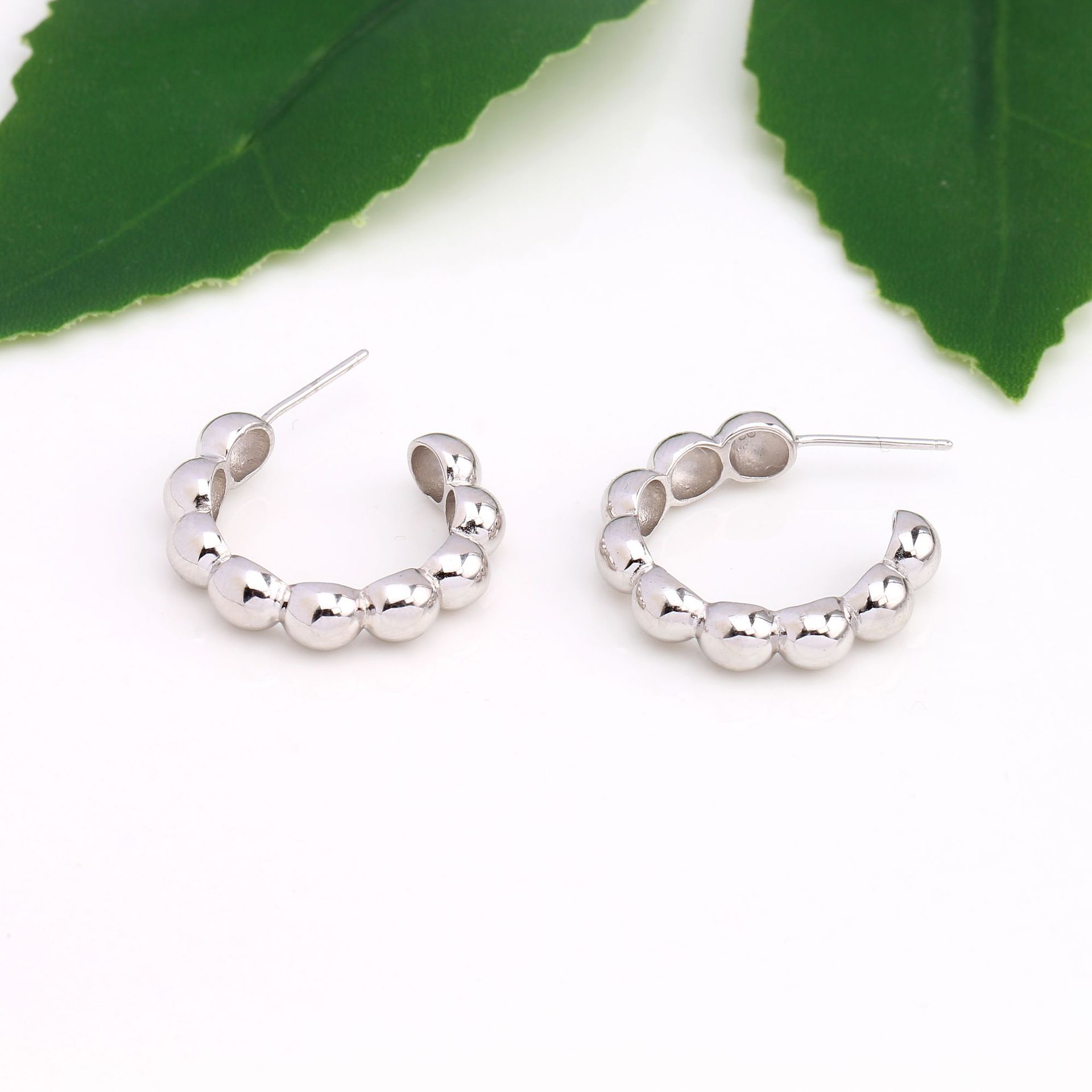 1 Pair Casual Simple Style C Shape Plating Sterling Silver White Gold Plated Gold Plated Ear Studs display picture 10