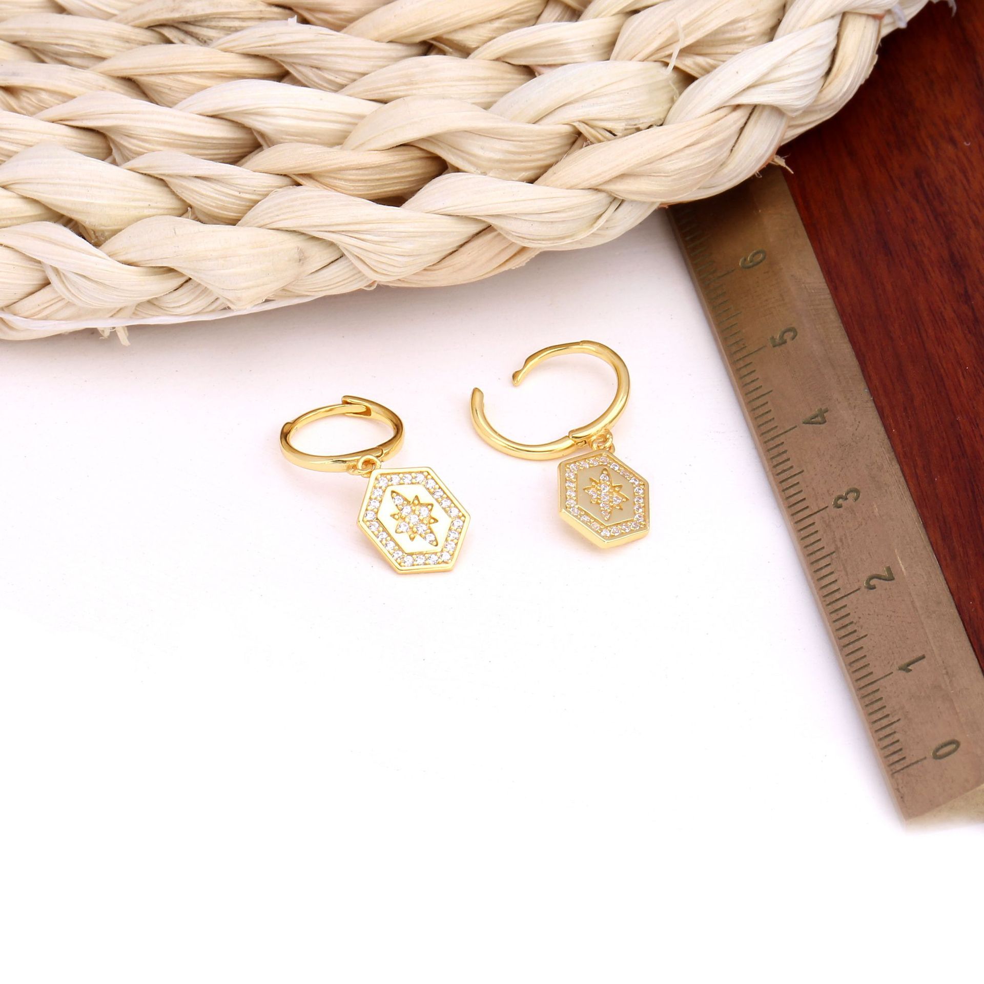 1 Pair Sweet Star Plating Inlay Sterling Silver Zircon Gold Plated Earrings display picture 10