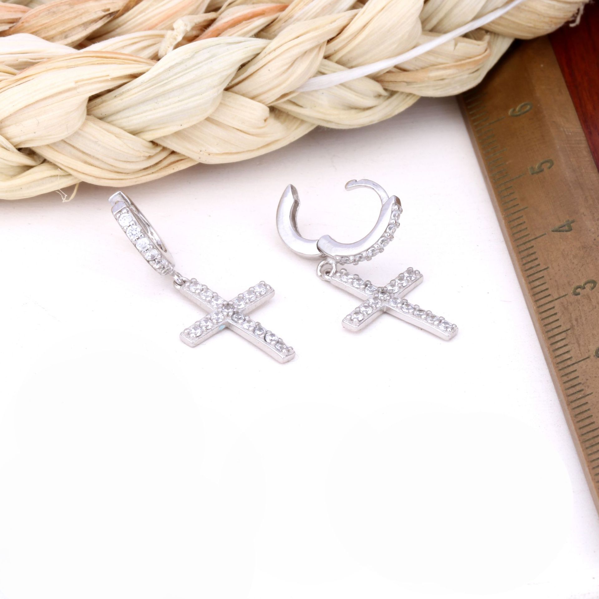 1 Paire Sucré Traverser Placage Incruster Argent Sterling Zircon Plaqué Or Des Boucles D'oreilles display picture 11