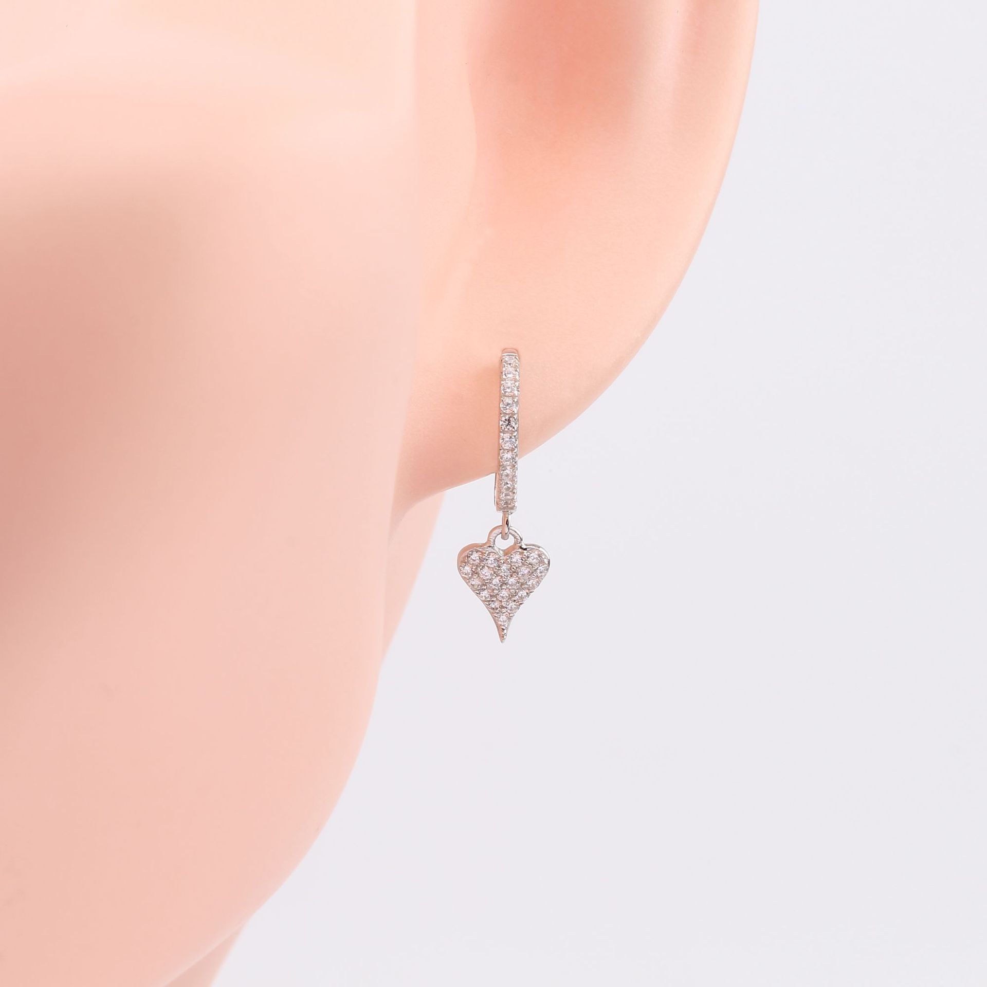 1 Pair Sweet Heart Shape Plating Inlay Sterling Silver Zircon Gold Plated Earrings display picture 6