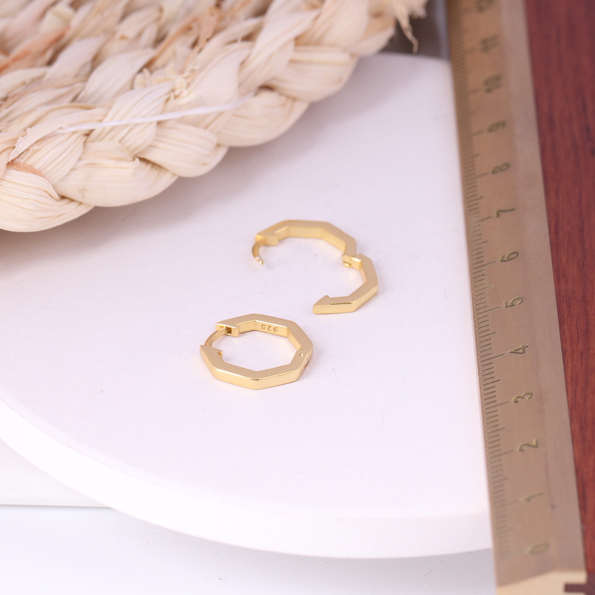 1 Paar Einfacher Stil Geometrisch Überzug Sterling Silber Vergoldet Ohrringe display picture 4