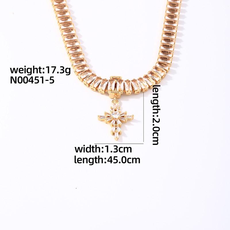 Glam Shiny Cross Rectangle Copper Plating Inlay Zircon Gold Plated Pendant Necklace display picture 4