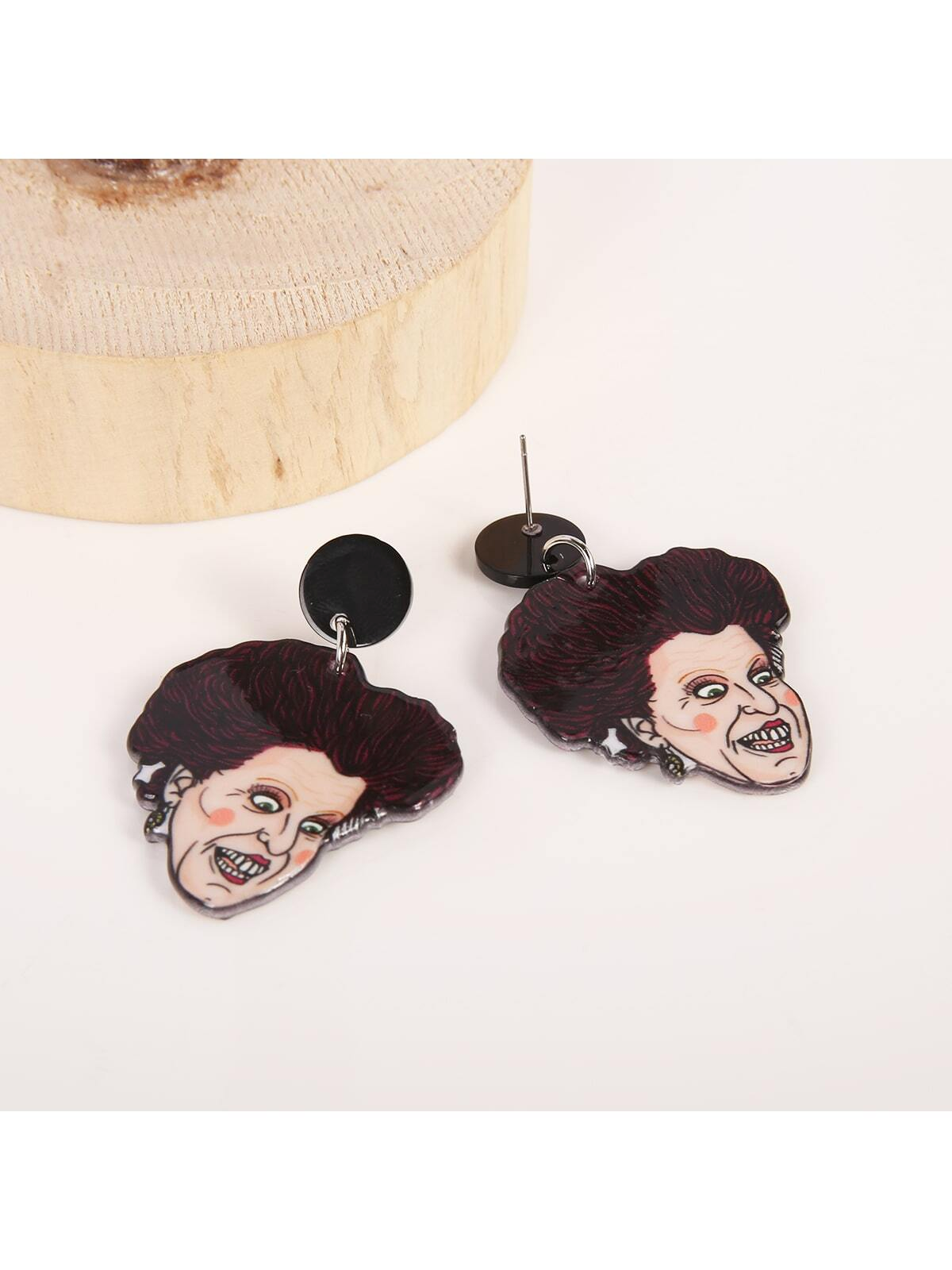 Wholesale Jewelry Cute Cartoon Character Arylic Drop Earrings display picture 1