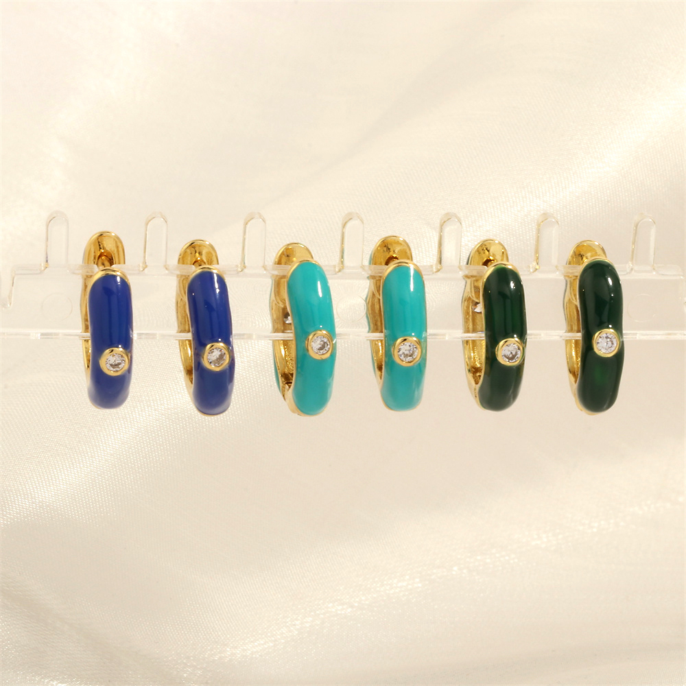 1 Pair Sweet Simple Style Circle Enamel Plating Inlay Copper Zircon 18k Gold Plated Hoop Earrings display picture 4
