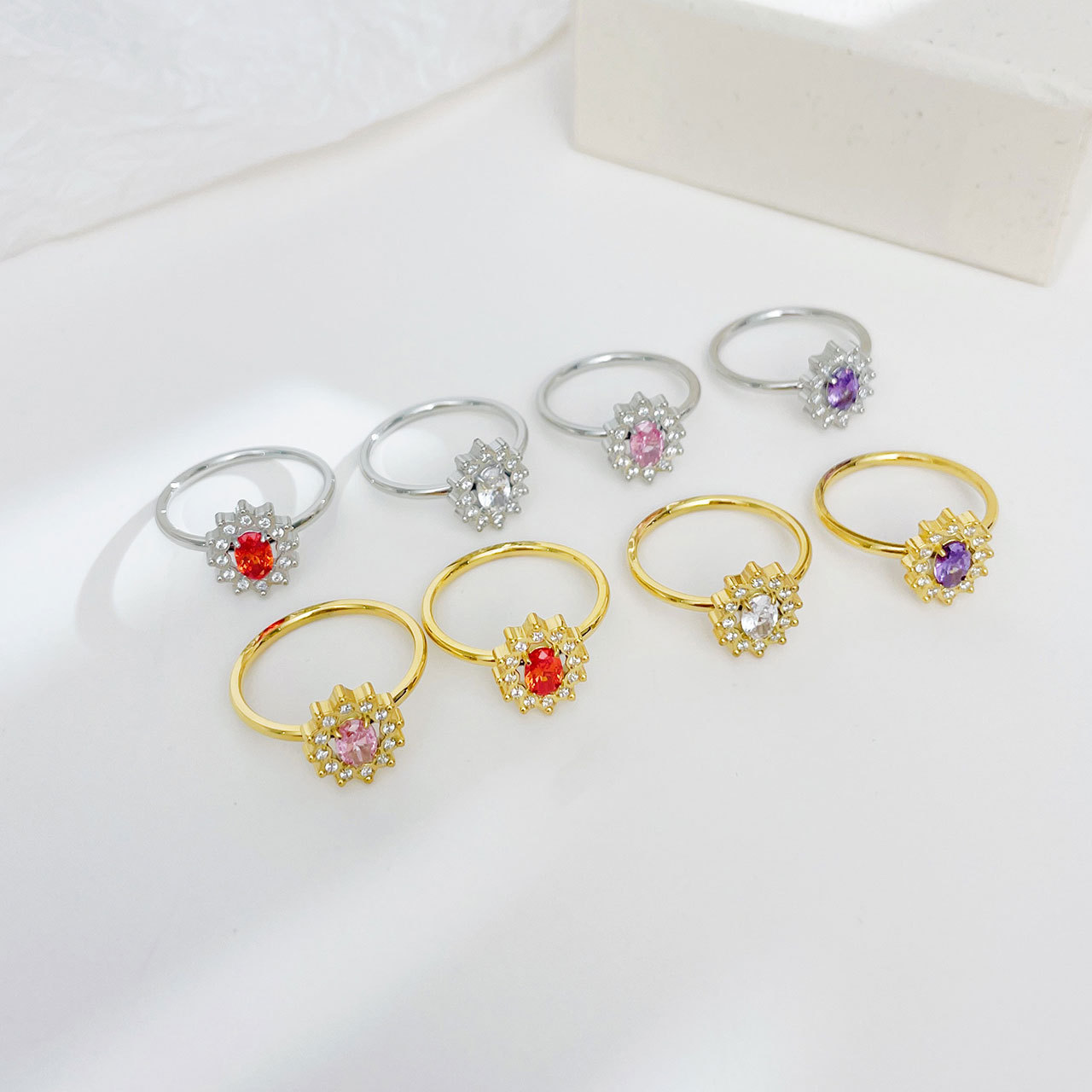 Wholesale Ig Style Shiny Flower Stainless Steel Plating Inlay White Gold Plated Gold Plated Zircon Rings display picture 2