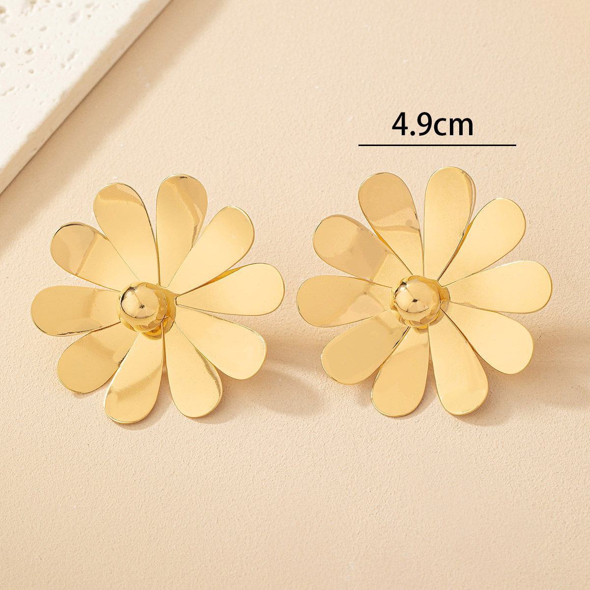 1 Pair Exaggerated Sweet Flower Plating Alloy Ear Studs display picture 2