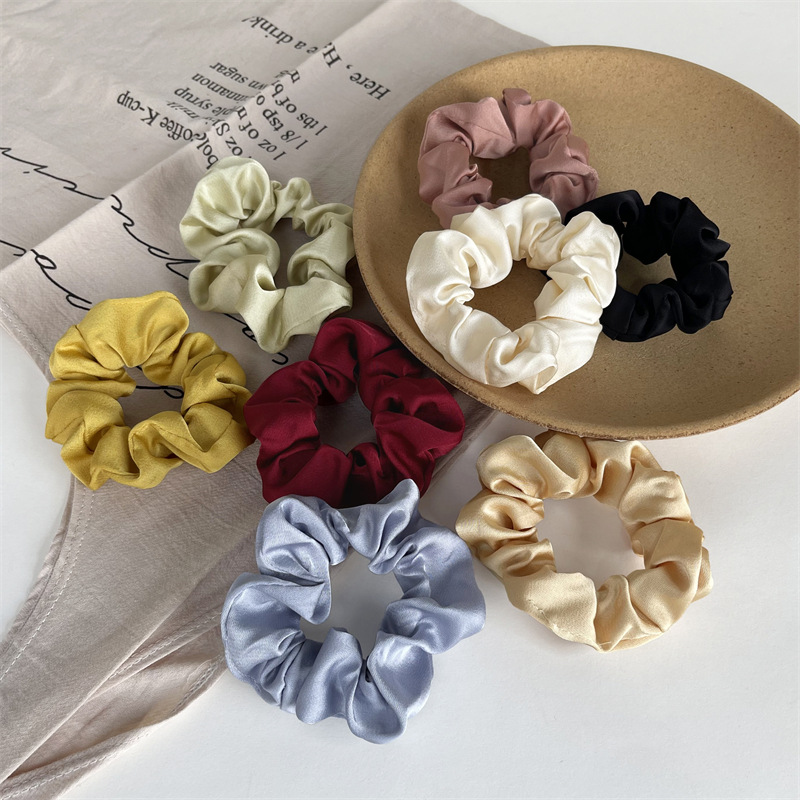 Women's Simple Style Solid Color Cloth Hair Tie display picture 5