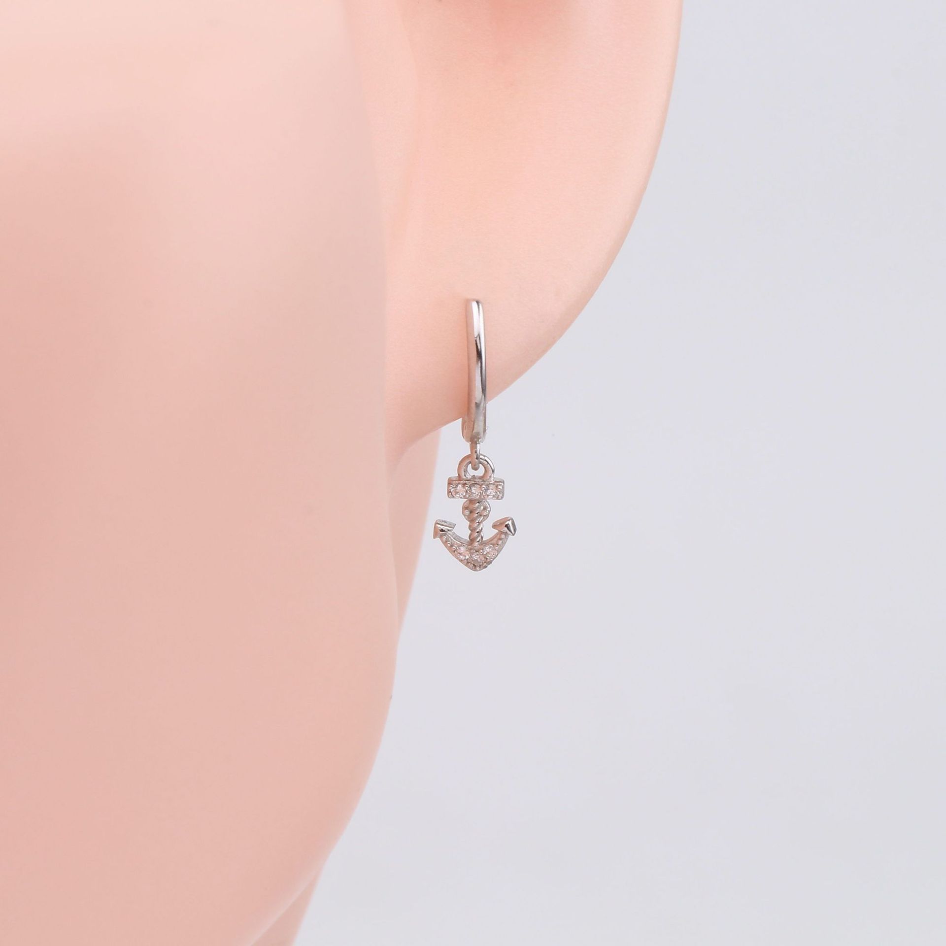 1 Pair Modern Style Arrow Plating Inlay Sterling Silver Zircon Gold Plated Earrings display picture 6