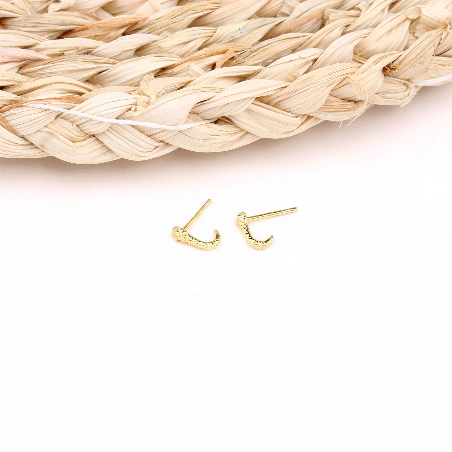 1 Pair Simple Style Snake Plating Sterling Silver Gold Plated Ear Studs display picture 5