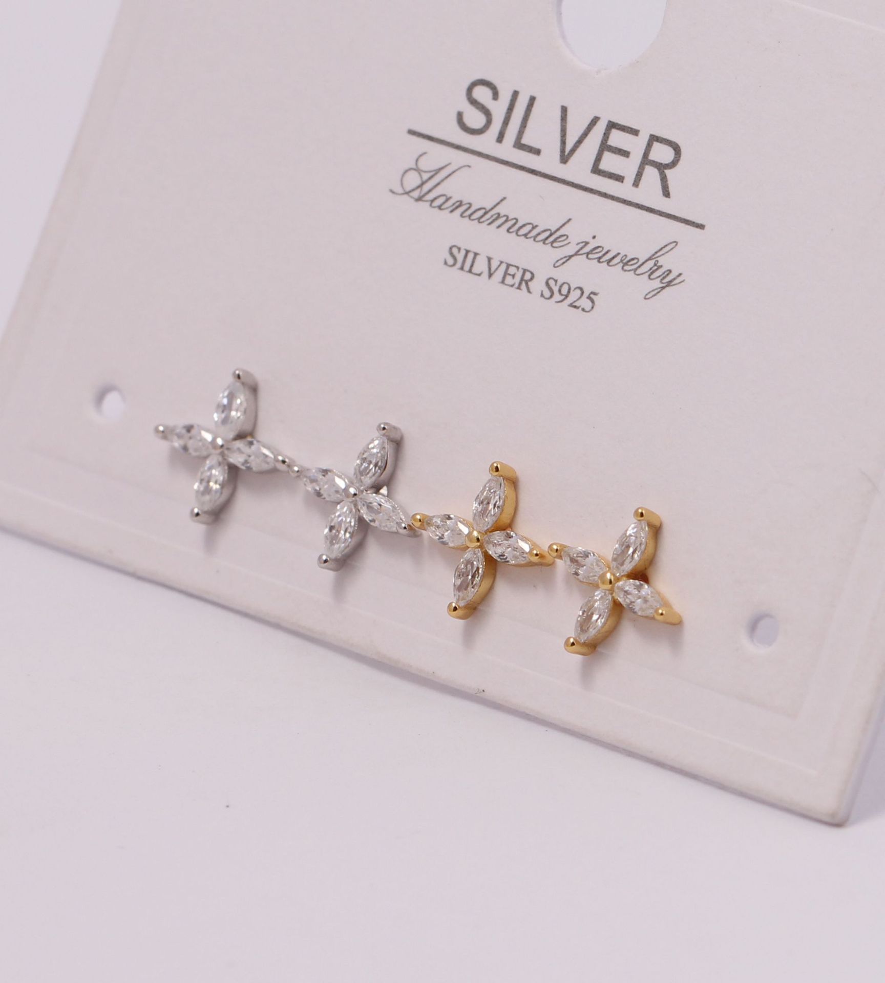 1 Pair Simple Style Flower Plating Inlay Sterling Silver Zircon White Gold Plated Ear Studs display picture 3