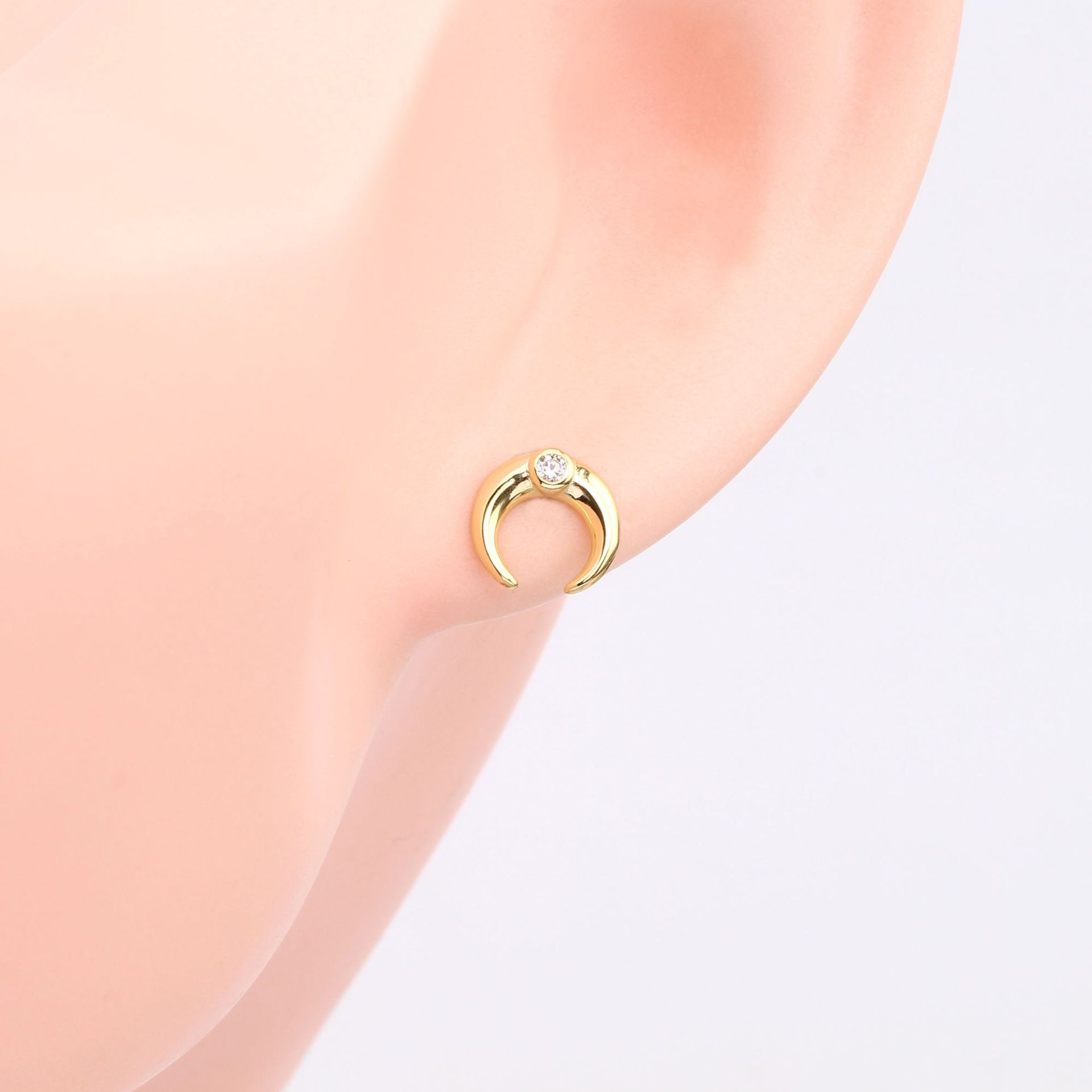 1 Pair Sweet Solid Color Plating Inlay Sterling Silver Zircon Gold Plated Ear Studs display picture 3