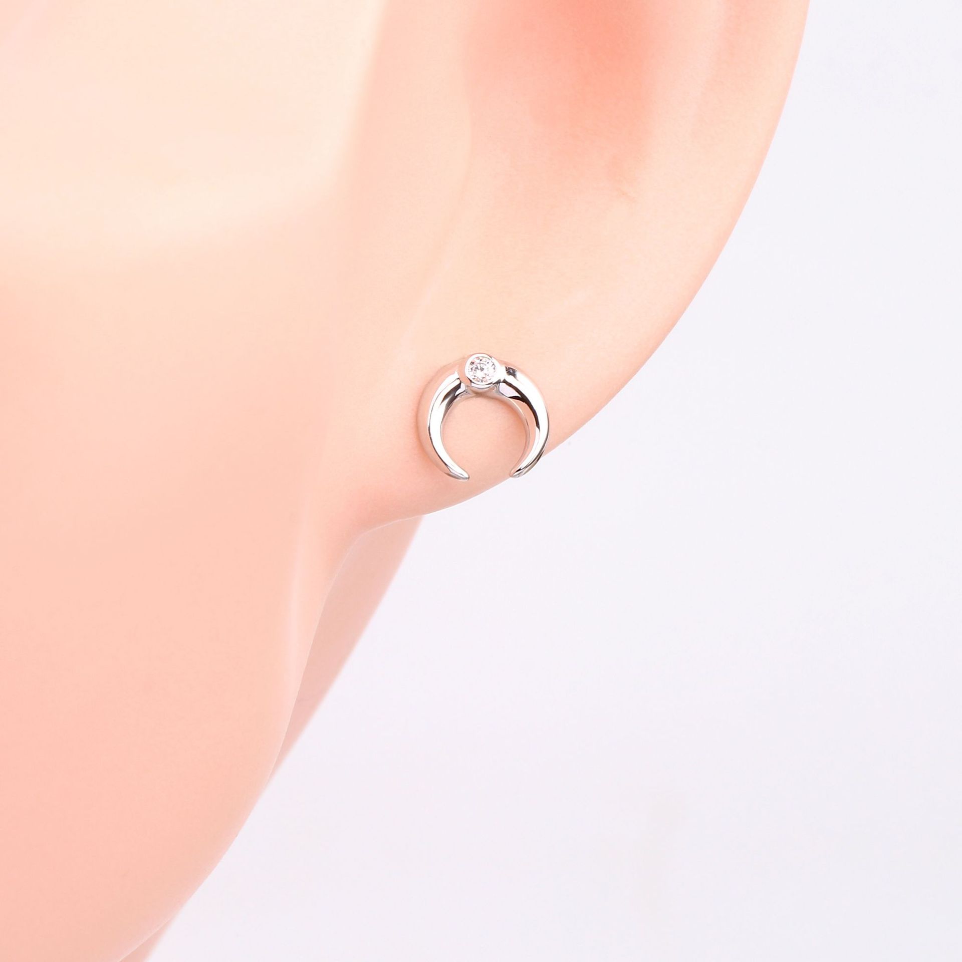 1 Pair Sweet Solid Color Plating Inlay Sterling Silver Zircon Gold Plated Ear Studs display picture 4