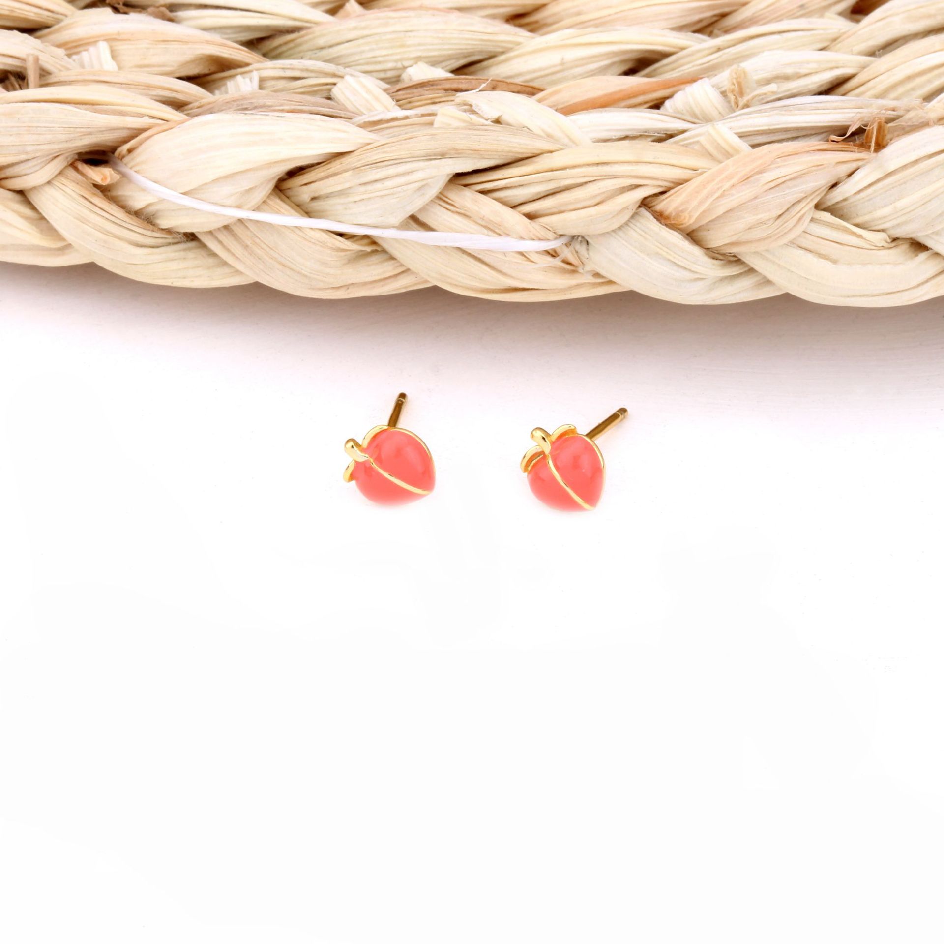 1 Pair Simple Style Peach Epoxy Sterling Silver Ear Studs display picture 9