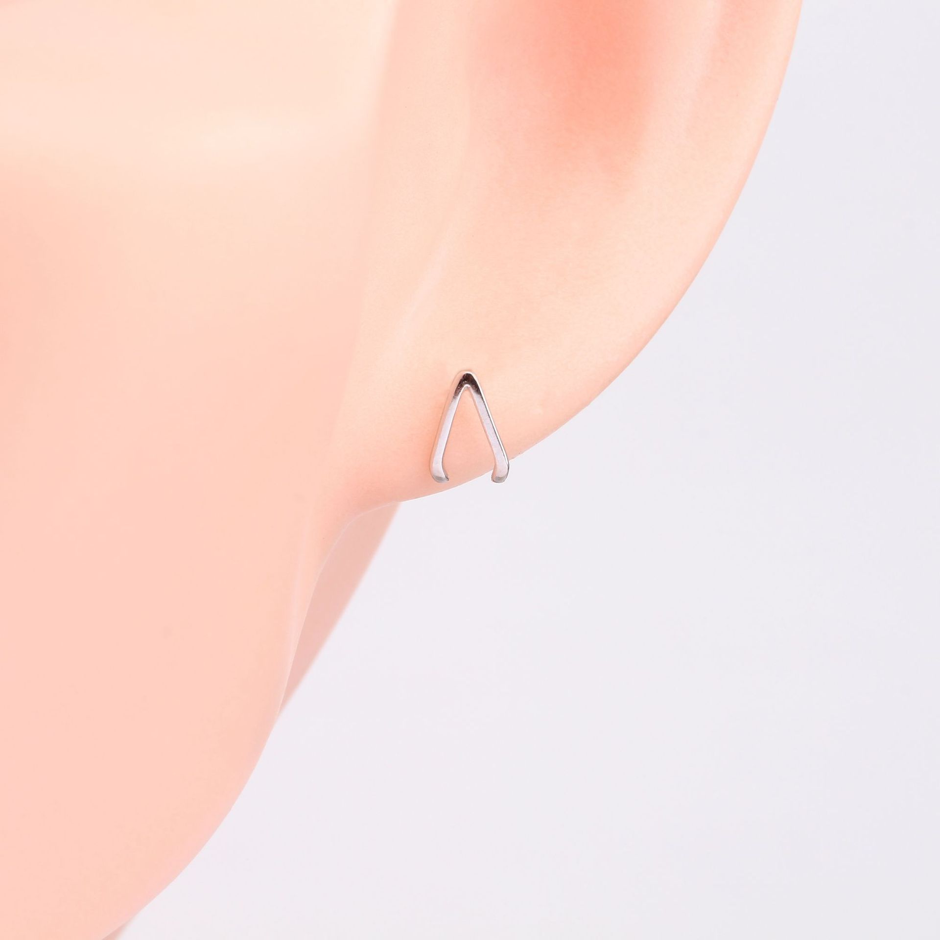 1 Pair Simple Style V Shape Irregular Plating Sterling Silver Ear Studs display picture 8