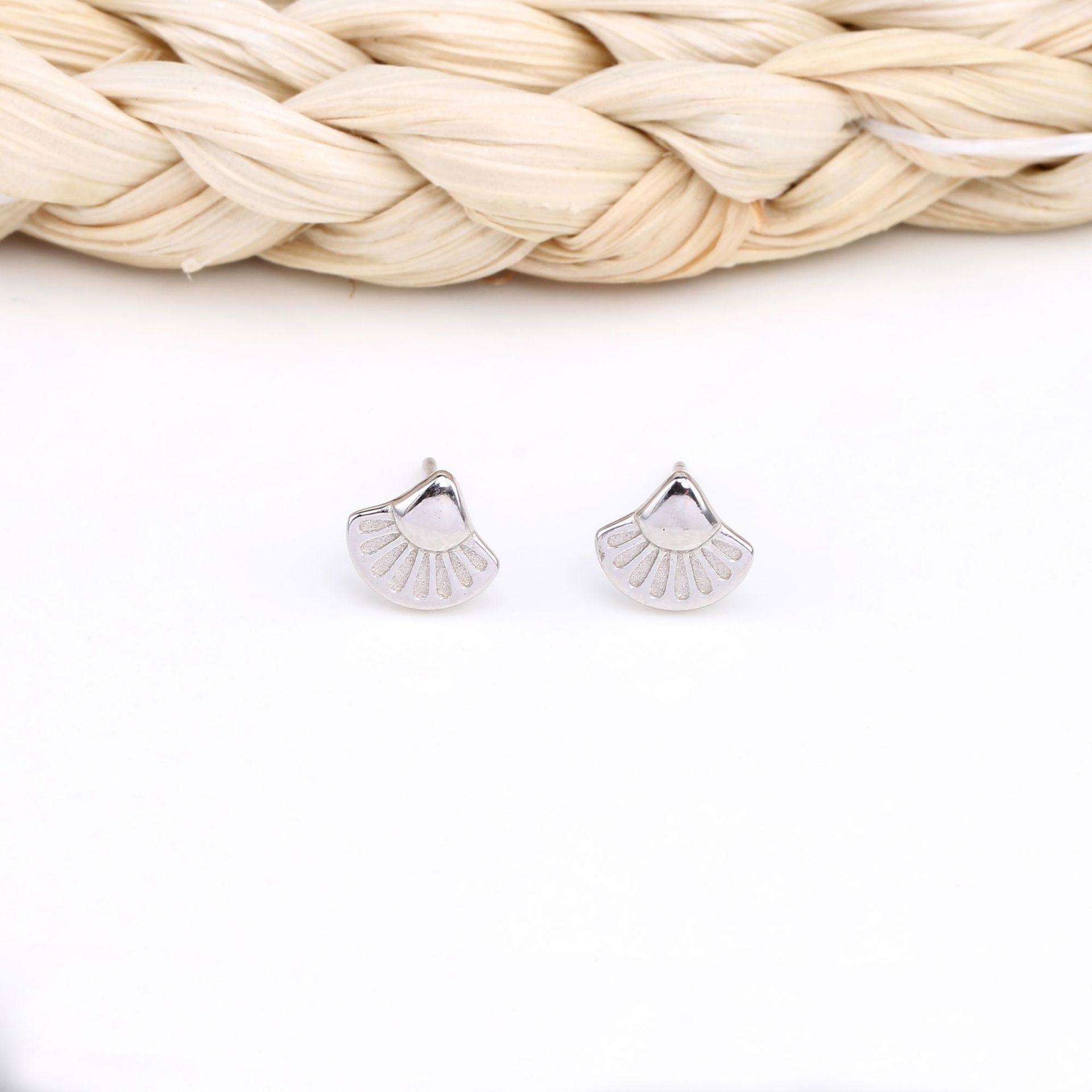 1 Pair Sweet Sector Plating Sterling Silver Ear Studs display picture 10