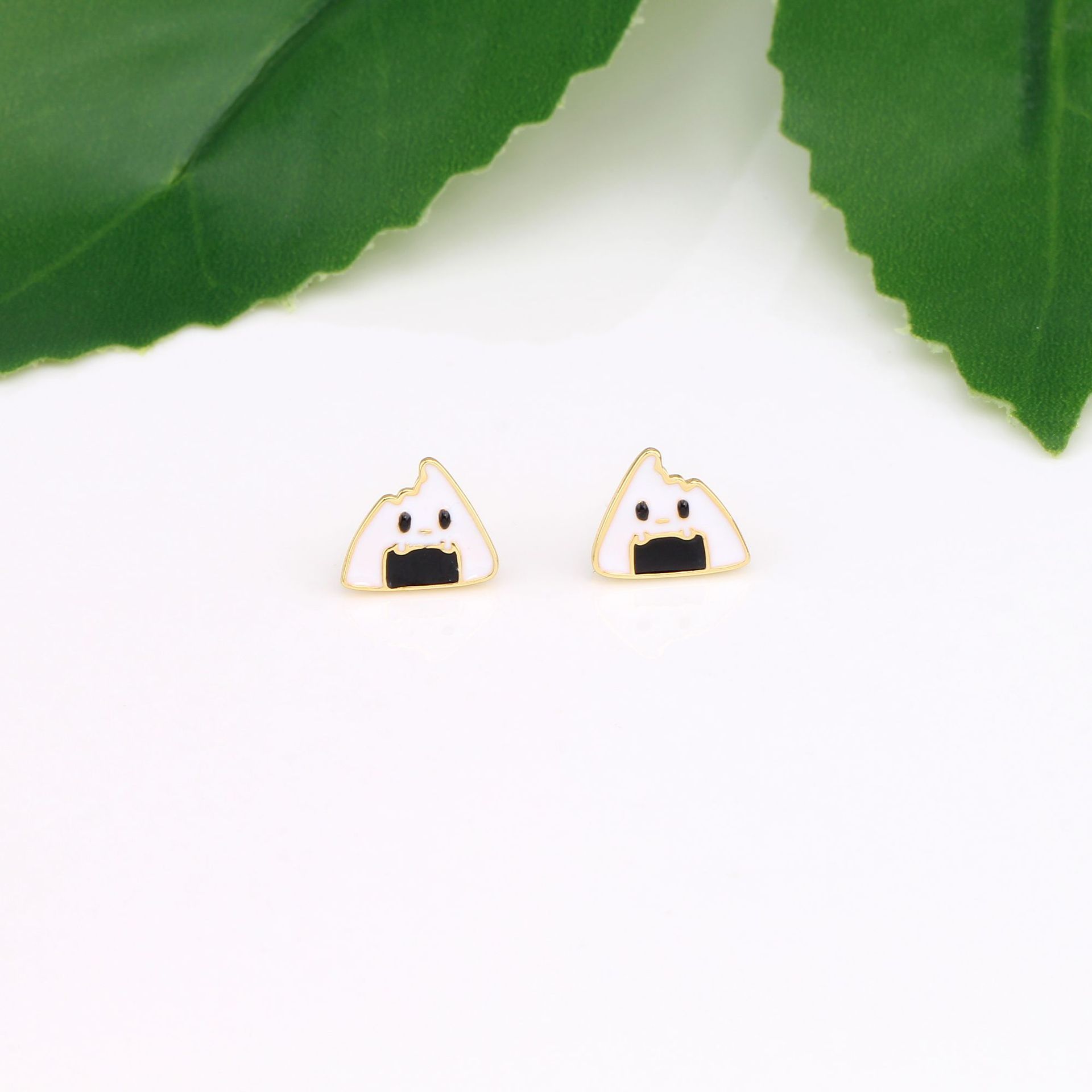 1 Pair Cute Cartoon Character Plating Sterling Silver Ear Studs display picture 9