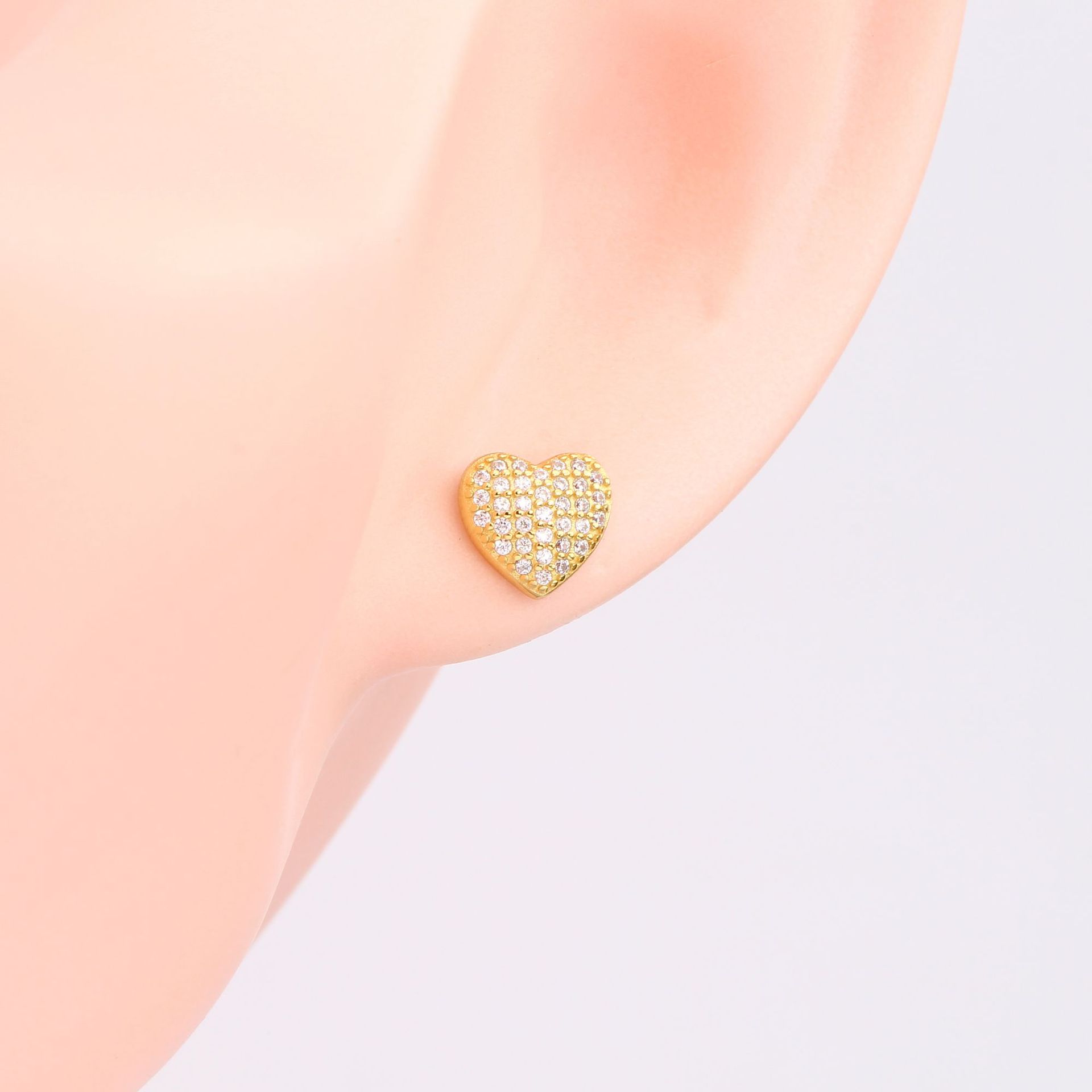 1 Pair Sweet Simple Style Heart Shape Sterling Silver Ear Studs display picture 5