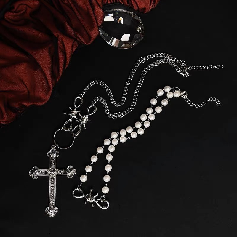 Retro Cross Metal Inlay Artificial Pearls Women's Double Layer Necklaces display picture 2