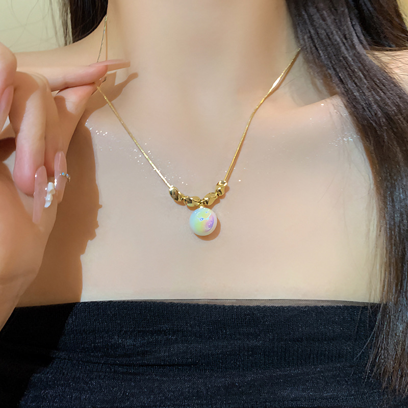 Einfacher Stil Geometrisch Kupfer Überzug Inlay Künstliche Perlen Vergoldet Halskette display picture 3