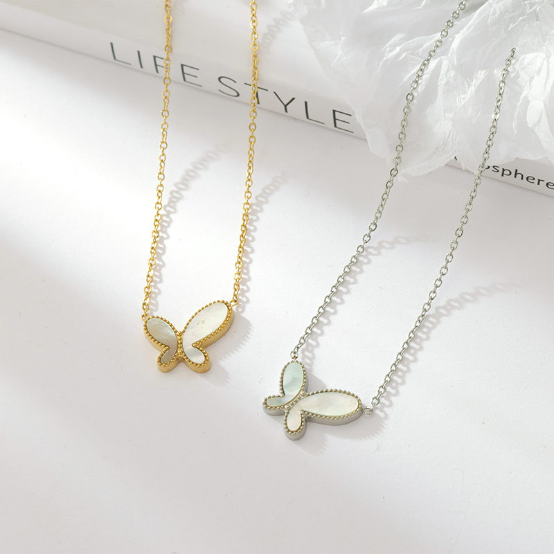 Sweet Simple Style Butterfly Stainless Steel Plating Gold Plated Pendant Necklace display picture 7