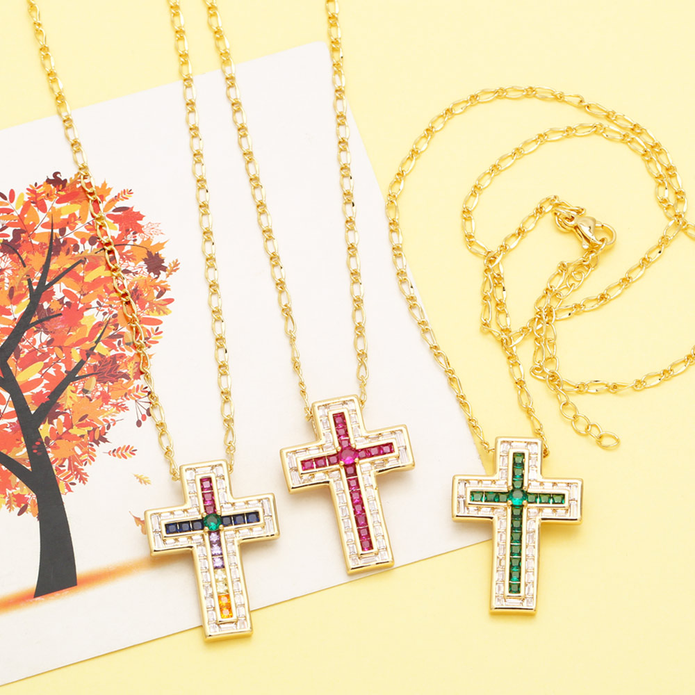 Fashion Simple Style Cross Copper Plating Inlay Zircon 18k Gold Plated Necklace display picture 7