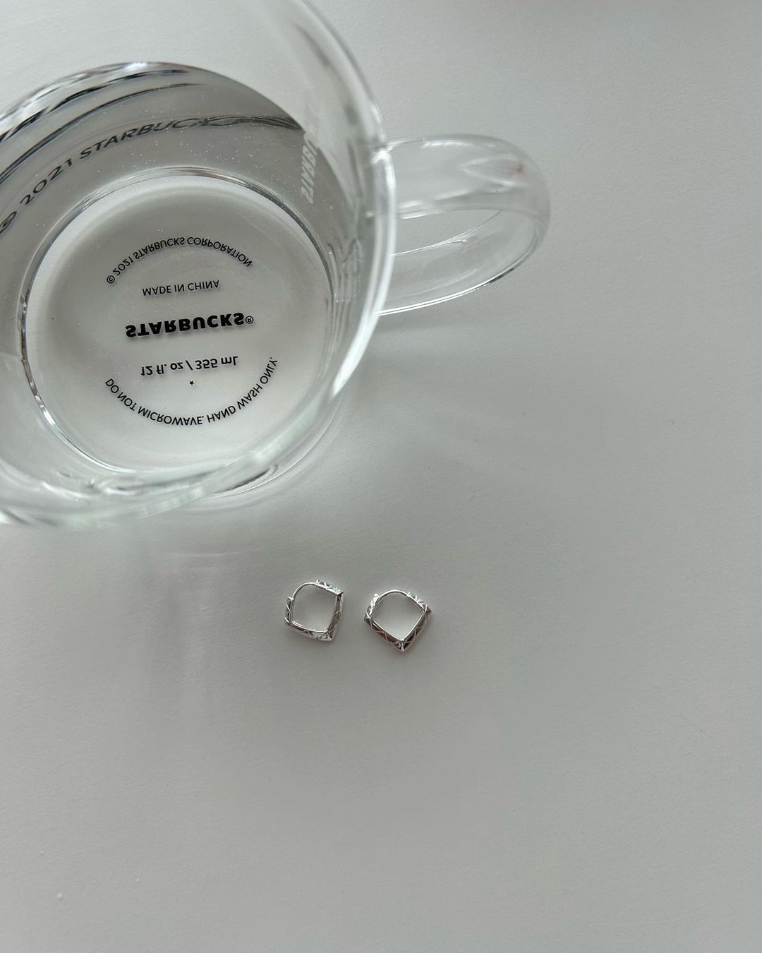 1 Pair Simple Style Rhombus Plating Sterling Silver Earrings display picture 3