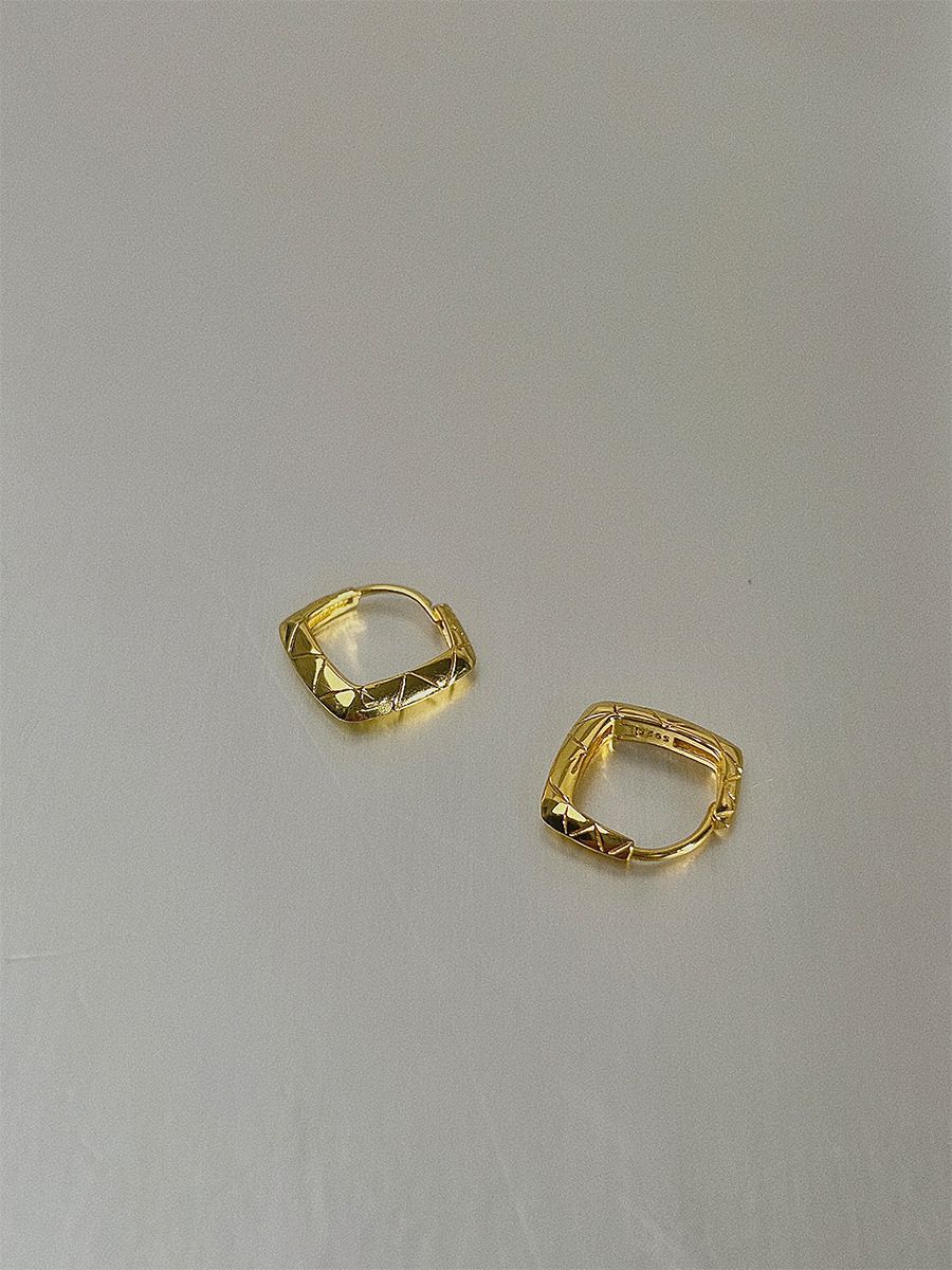 1 Pair Simple Style Rhombus Plating Sterling Silver Earrings display picture 8