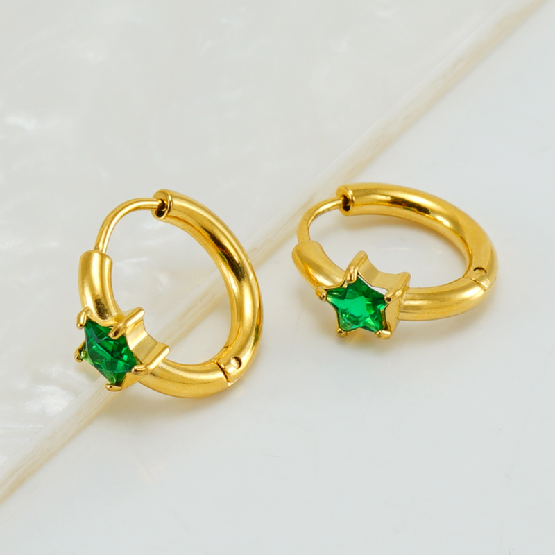 1 Pair Elegant Retro Star Plating Inlay 304 Stainless Steel Zircon 18K Gold Plated Earrings display picture 1