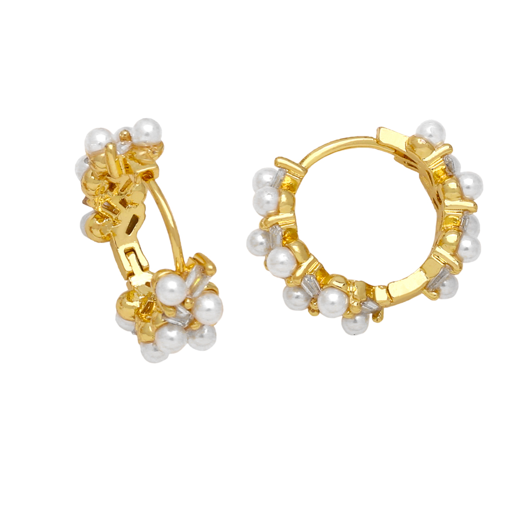 1 Pair Simple Style Irregular Circle Plating Inlay Copper Beads Zircon 18k Gold Plated Earrings display picture 9