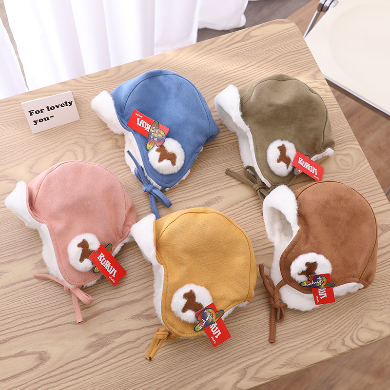 Children Unisex Cute Solid Color Beanie Hat display picture 7