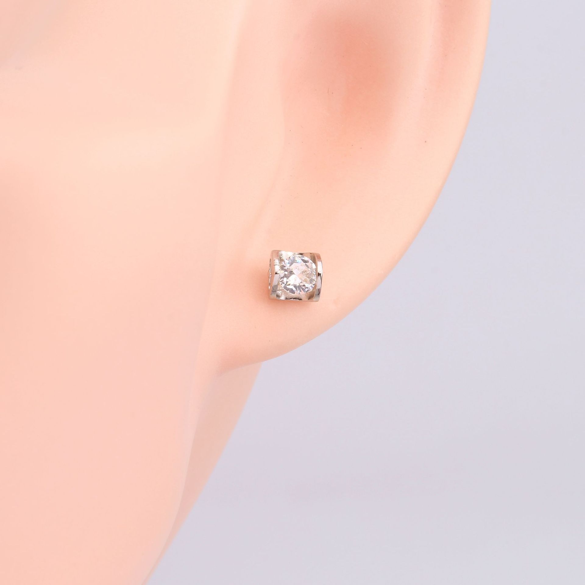 1 Paire Style Simple Géométrique Placage Incruster Argent Sterling Zircon Boucles D'oreilles display picture 6