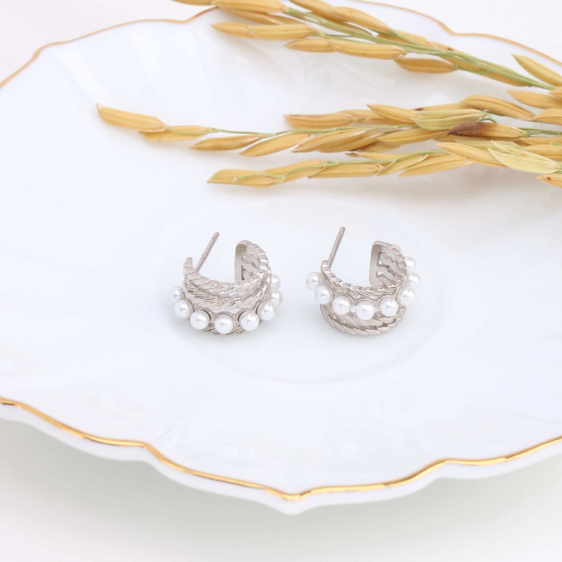 1 Pair Elegant U Shape Geometric Inlay Sterling Silver Artificial Pearls Earrings display picture 8