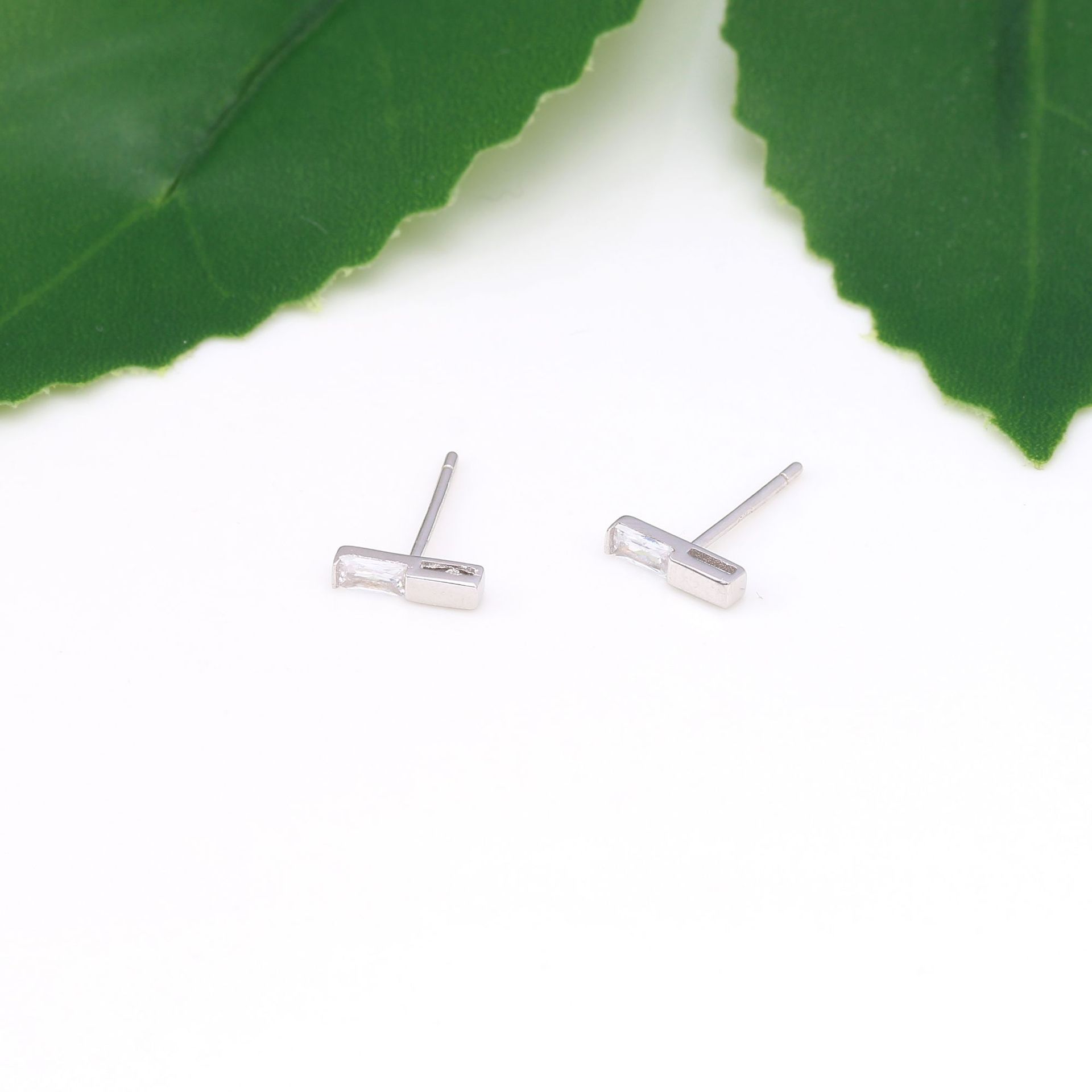 1 Pair Sweet Geometric Sterling Silver Ear Studs display picture 10
