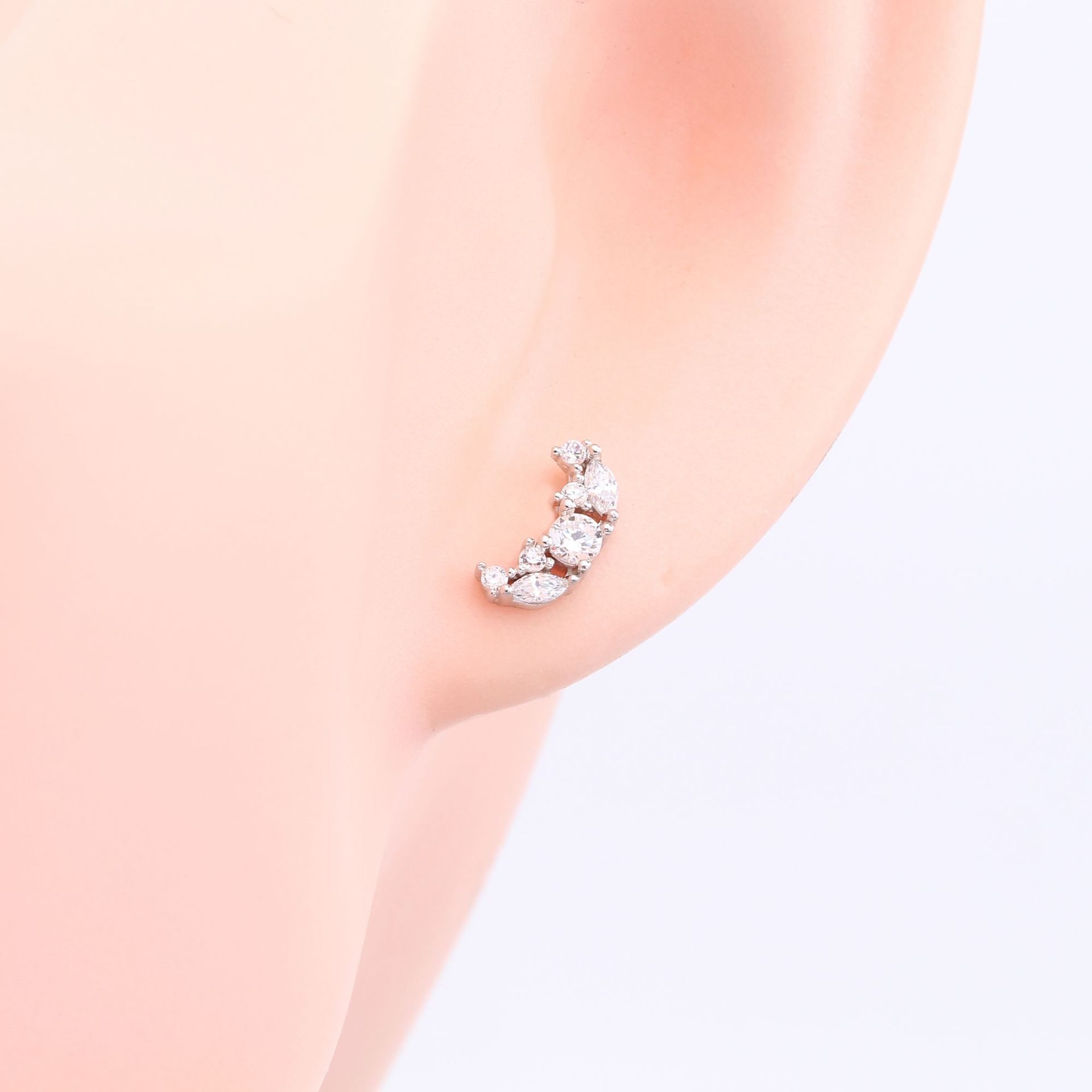 1 Pair Elegant Moon Inlay Sterling Silver Zircon Ear Studs display picture 6
