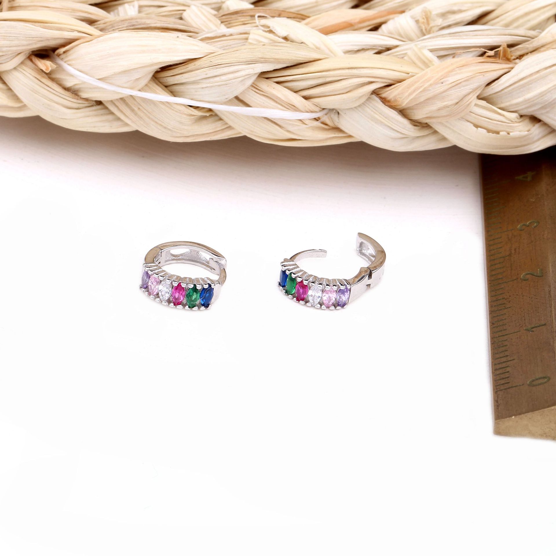 1 Pair Elegant Lady Geometric Inlay Sterling Silver Zircon Earrings display picture 10