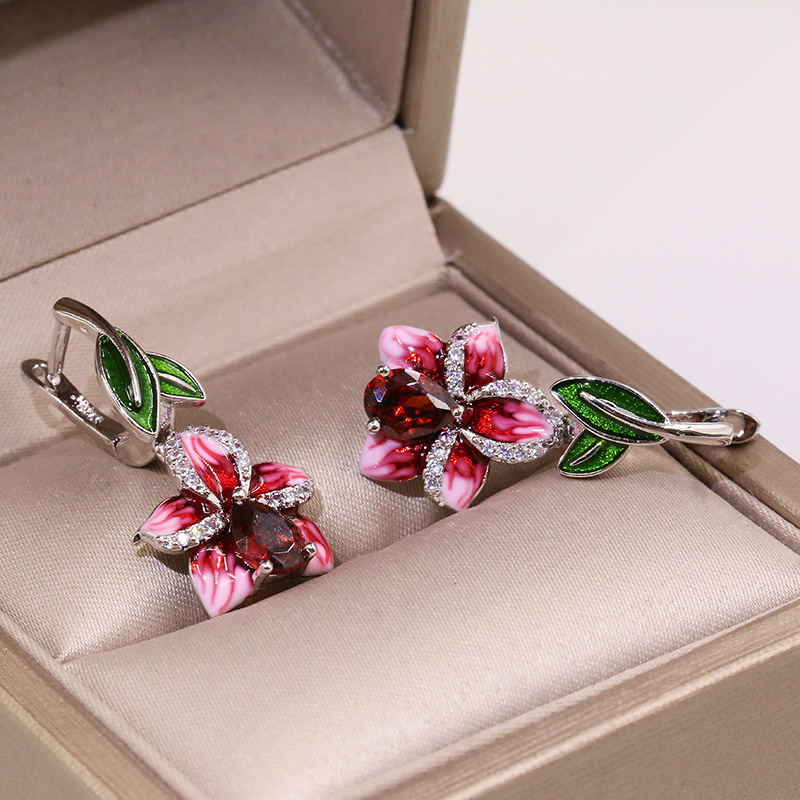 1 Piece Elegant Cute Wedding Flower Plating Inlay Alloy Zircon Drop Earrings display picture 2