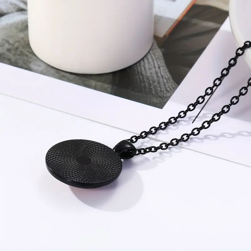 Retro British Style Number Alloy Inlay Glass Vacuum Vapor Plating Black Women's Pendant Necklace display picture 6