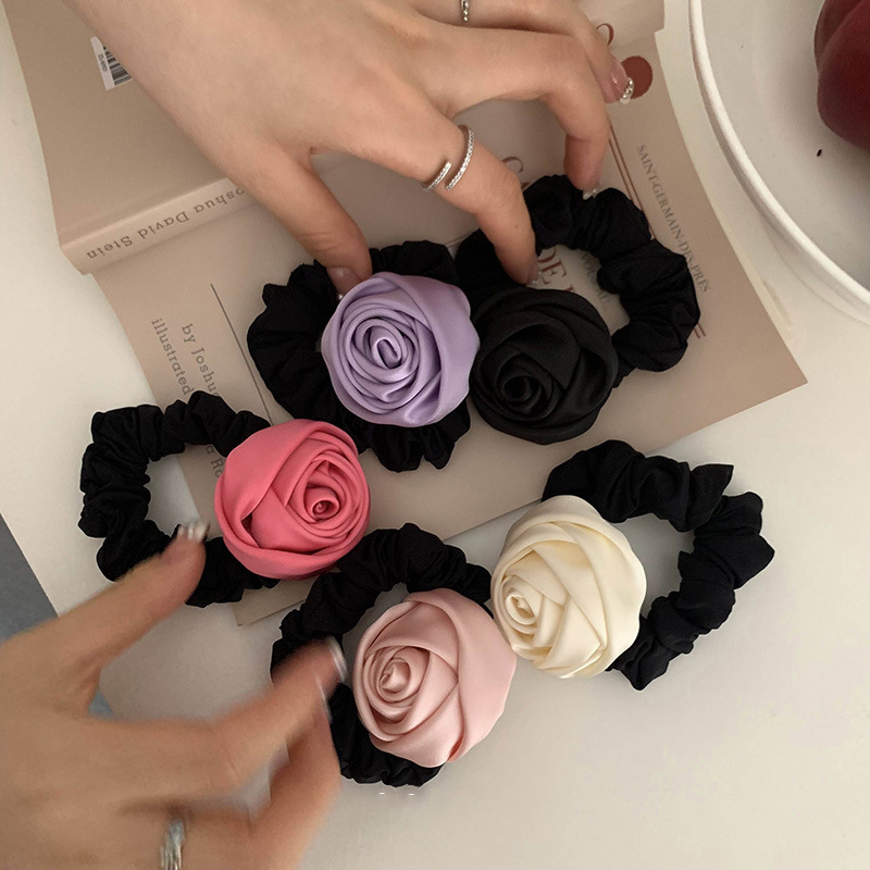 Simple Style Flower Cloth Hair Tie display picture 1