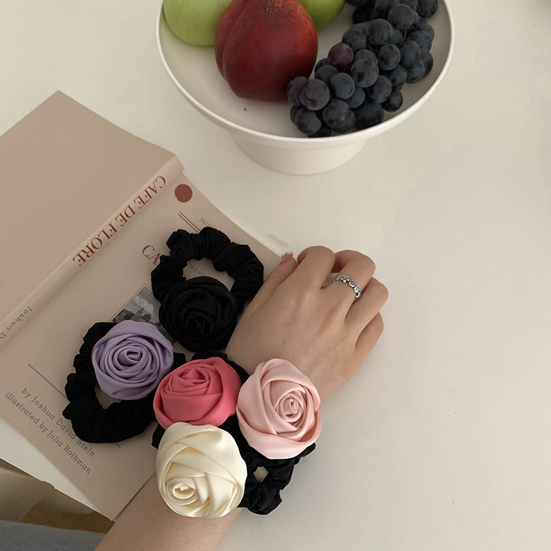 Simple Style Flower Cloth Hair Tie display picture 4