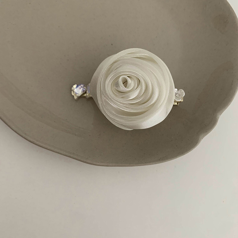 Lady Rose Cloth Hair Clip display picture 5