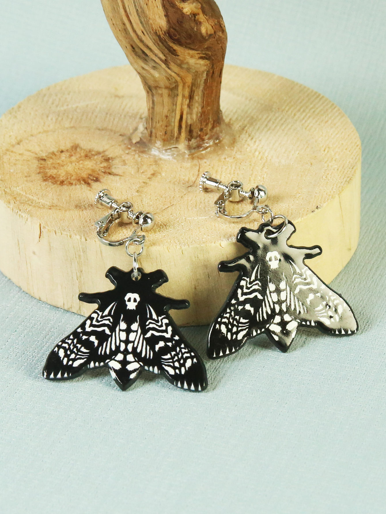 Wholesale Jewelry Funny Cat Bat Butterfly Arylic Drop Earrings Ear Cuffs display picture 11