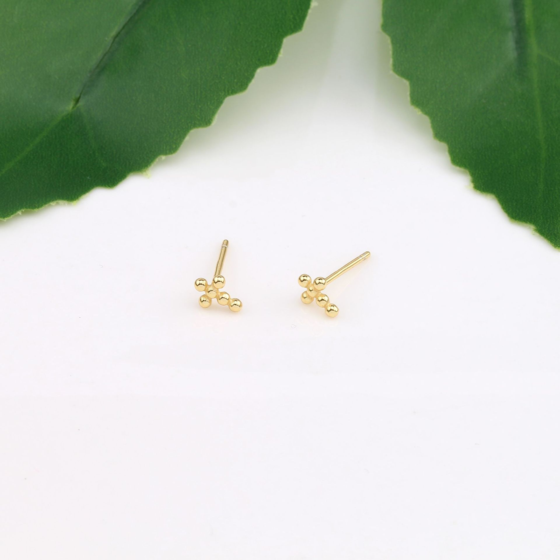 1 Pair Vintage Style Simple Style Cross Solid Color Plating Sterling Silver Gold Plated Ear Studs display picture 9