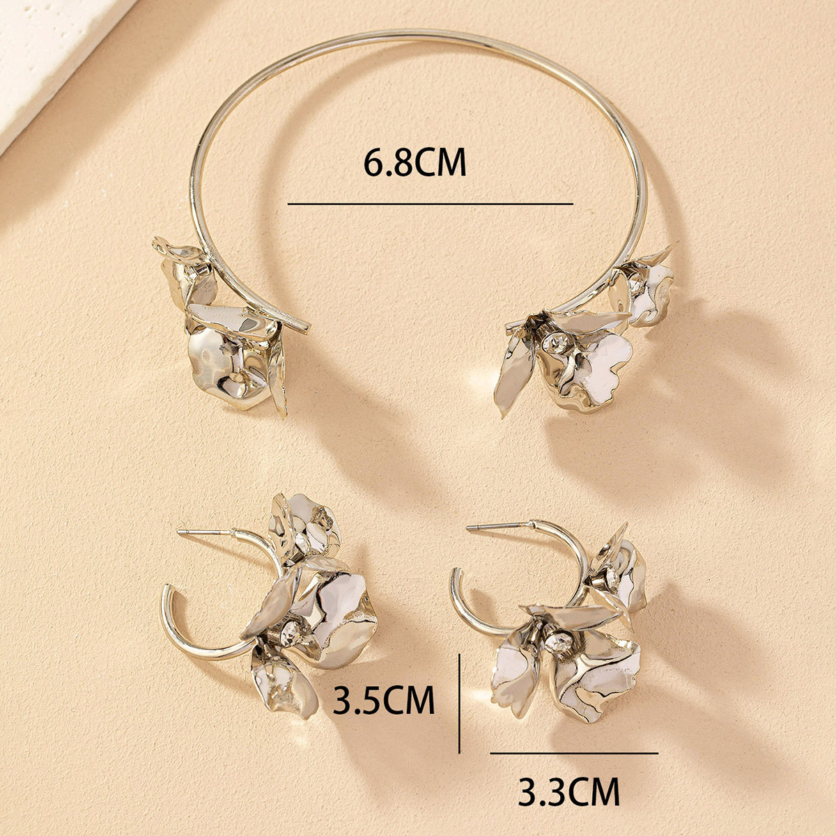 1 Set Elegant Vintage Style Flower Plating Inlay Metal Zircon Hoop Earrings display picture 8