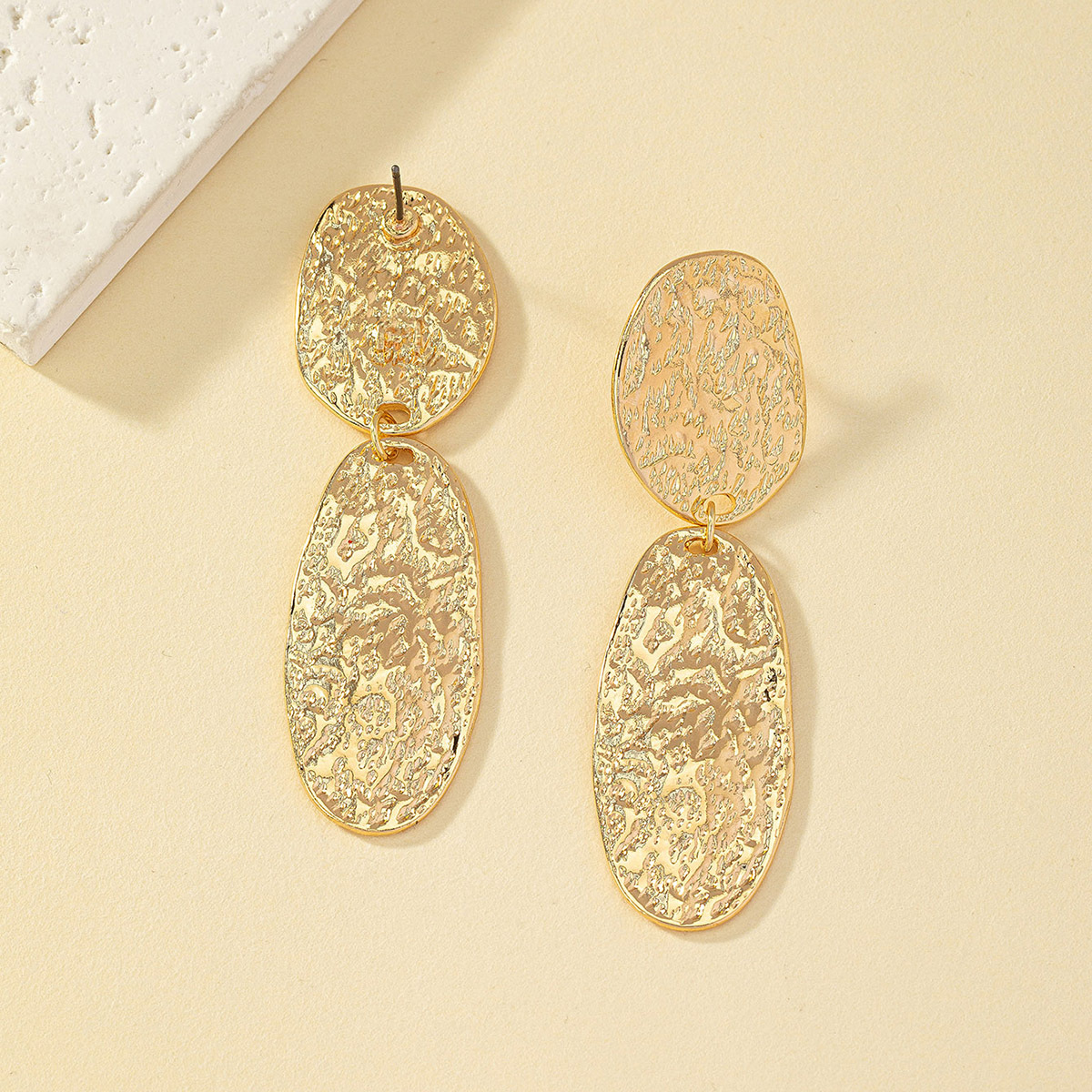 Wholesale Jewelry Vintage Style Simple Style Oval Solid Color Alloy Plating Drop Earrings display picture 2