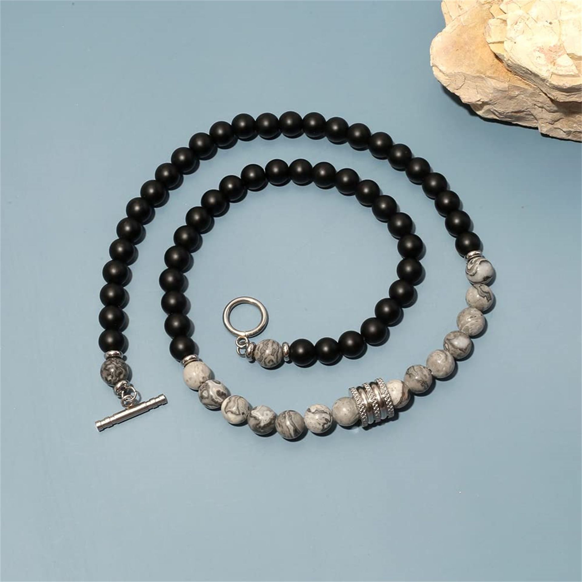 Simple Style Round Natural Stone Beaded Men's Necklace display picture 5